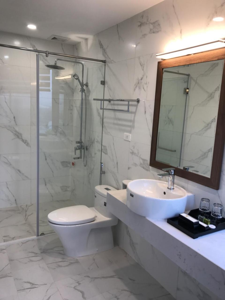 Rosarian Hotel Hanoi Kültér fotó